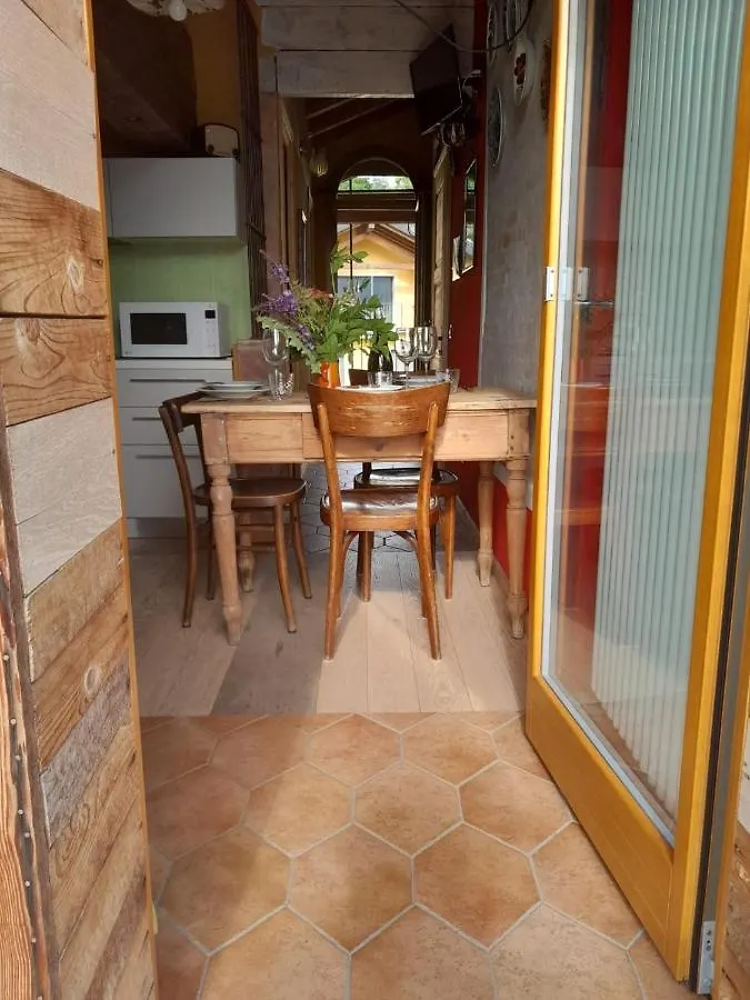 Apartamento Casaunica- da Bruno Colico 0*,