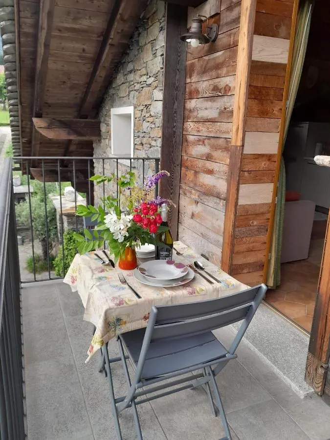 Casa Unica- Da Bruno Apartment Colico Italy