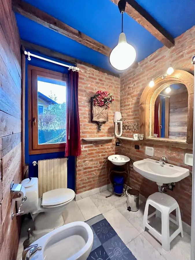Casa Unica- Da Bruno Apartment Colico 0*,  Italy