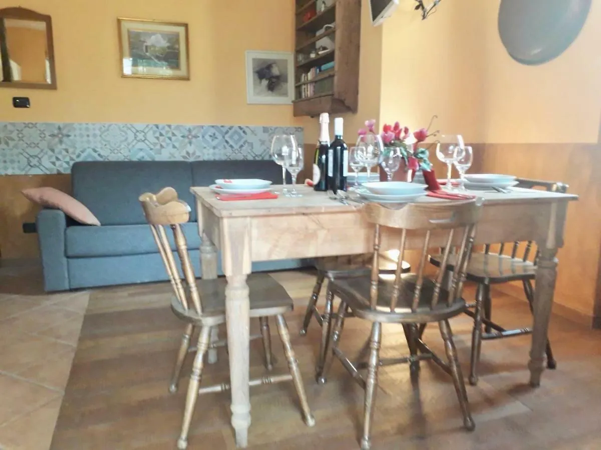 Casa Unica- Da Bruno Apartment Colico 0*,  Italy